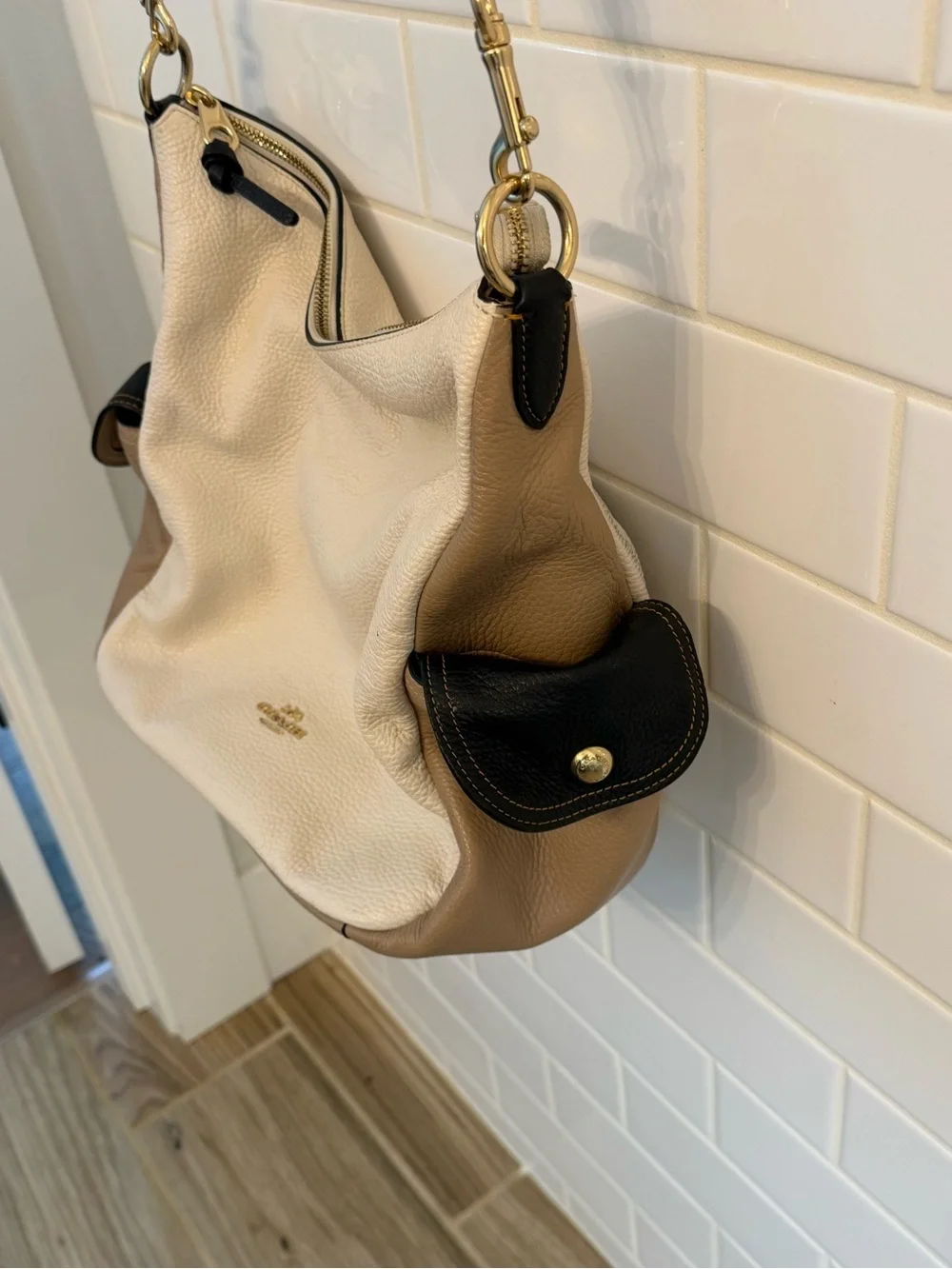 Coach Two-Tone Pebbled Leather Shoulder Bag in Cream, Tan & Black - Picture 4 of 7
